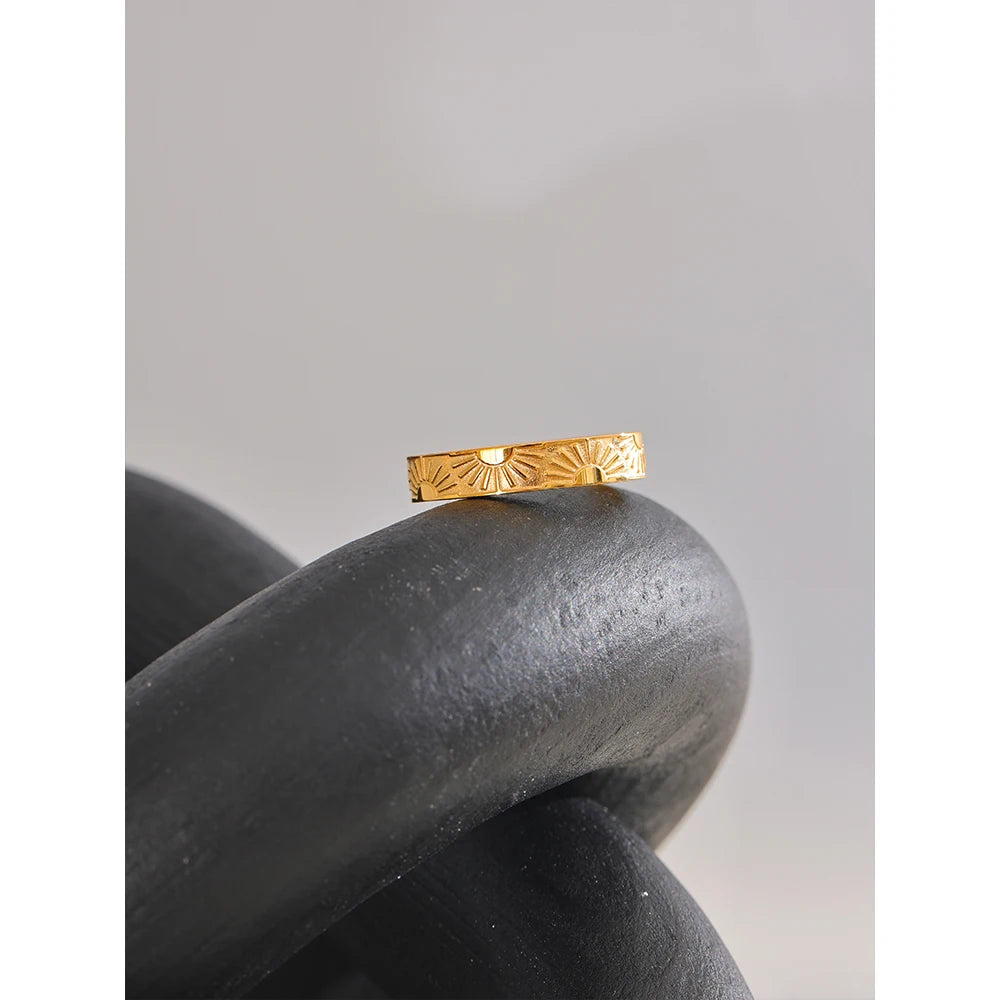 Yhpup Minimalist Stainless Steel Sun Round Finger Ring Individualistic Chic Water Resistant Jewelry Accessories 2024 - YDKM