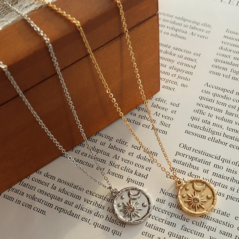 18K Gold Plated Stainless Steel Fresh Moon Sun Round Pendant Necklaces - YDKM