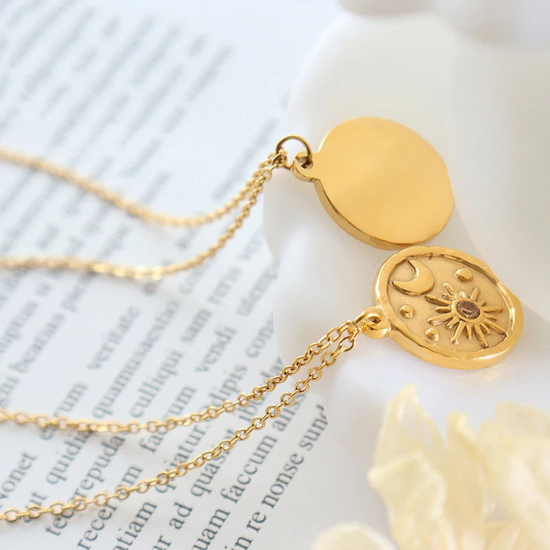 18K Gold Plated Stainless Steel Fresh Moon Sun Round Pendant Necklaces - YDKM