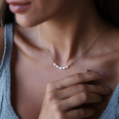 eManco Hot Simple 5 Create Pearls Choker Necklaces Wedding Bride Jewelry Women's Gold Color Chocker Necklace Female Party Gift - YDKM