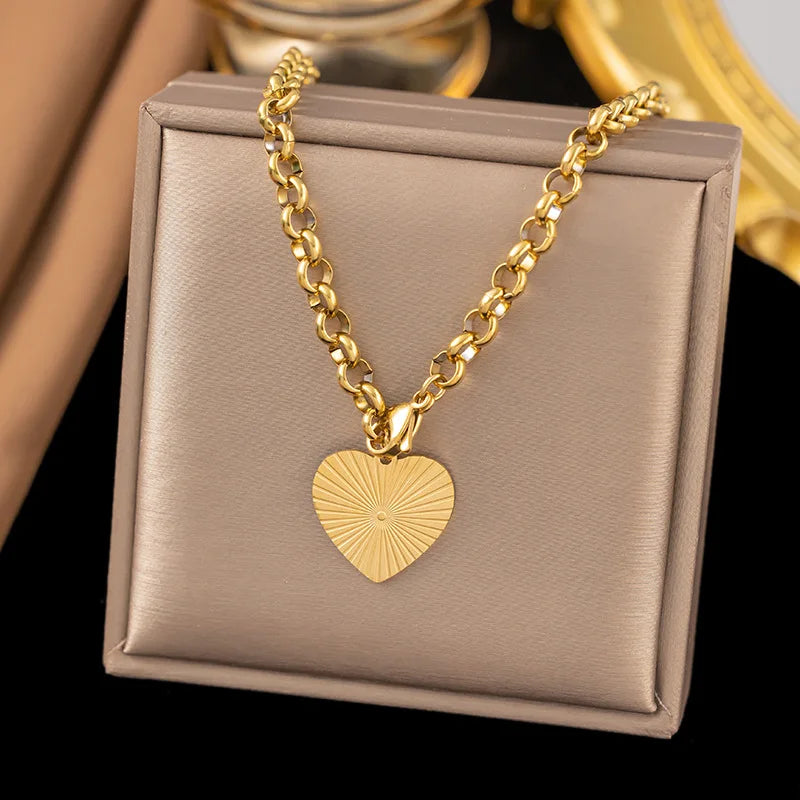 316LStainless steel Romantic Heart Rose pendant Necklace Fashion simple clavicle chain necklace Party jewelry gift - YDKM