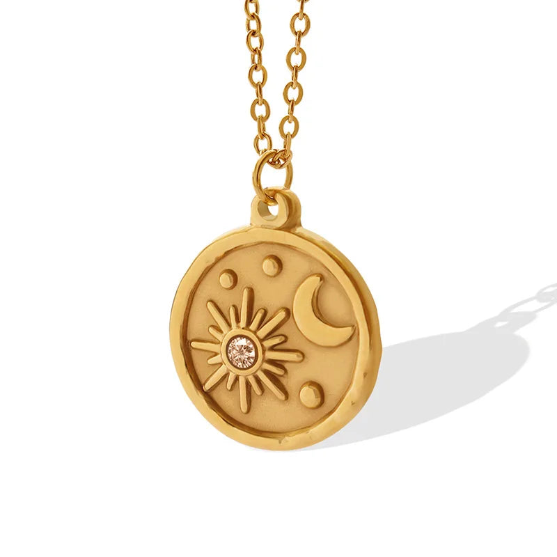 18K Gold Plated Stainless Steel Fresh Moon Sun Round Pendant Necklaces - YDKM